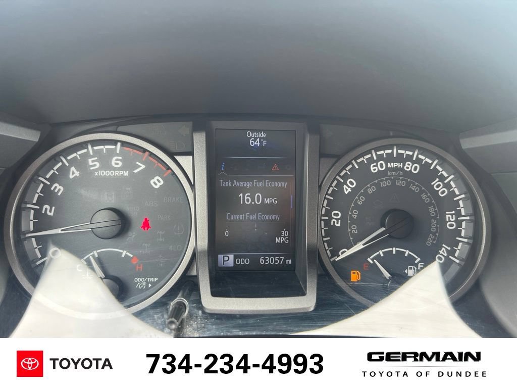 Used 2018 Toyota Tacoma TRD Sport AWD/4WD image 25