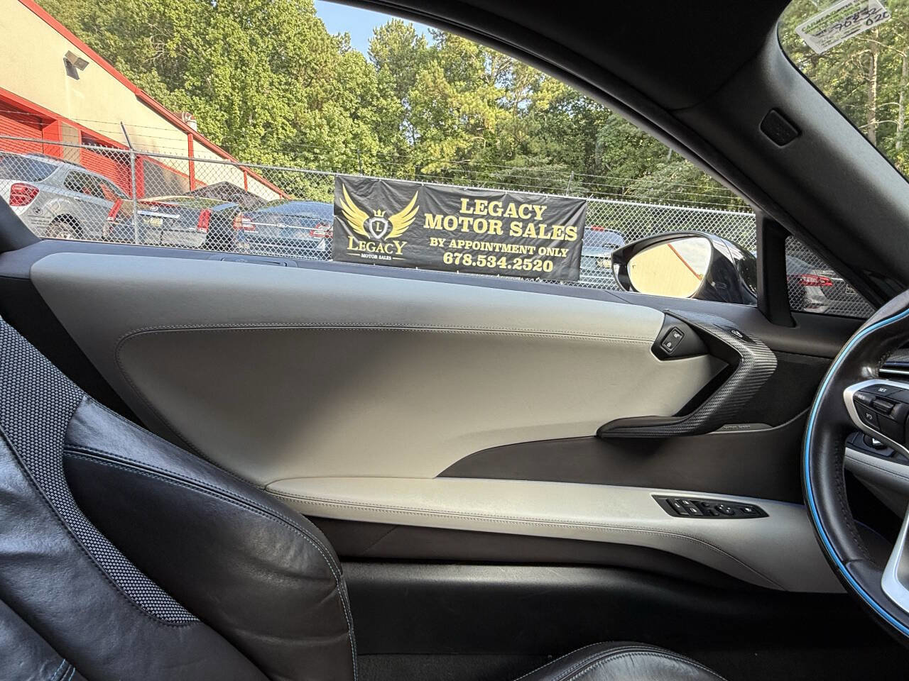 Used 2019 BMW i8 Coupe image 29