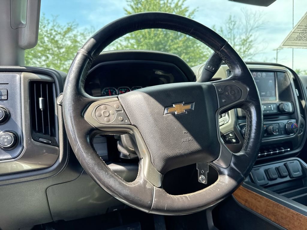 Used 2018 Chevrolet Silverado 2500 High Country w/ Duramax Plus Package AWD/4WD image 11