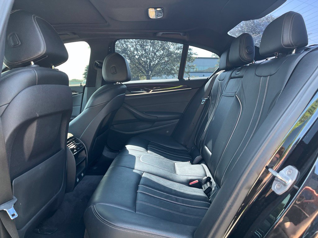 Used 2018 BMW 540i xDrive AWD/4WD image 24