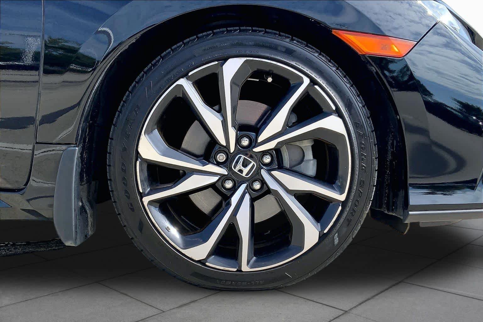 Used 2019 Honda Civic Si image 11