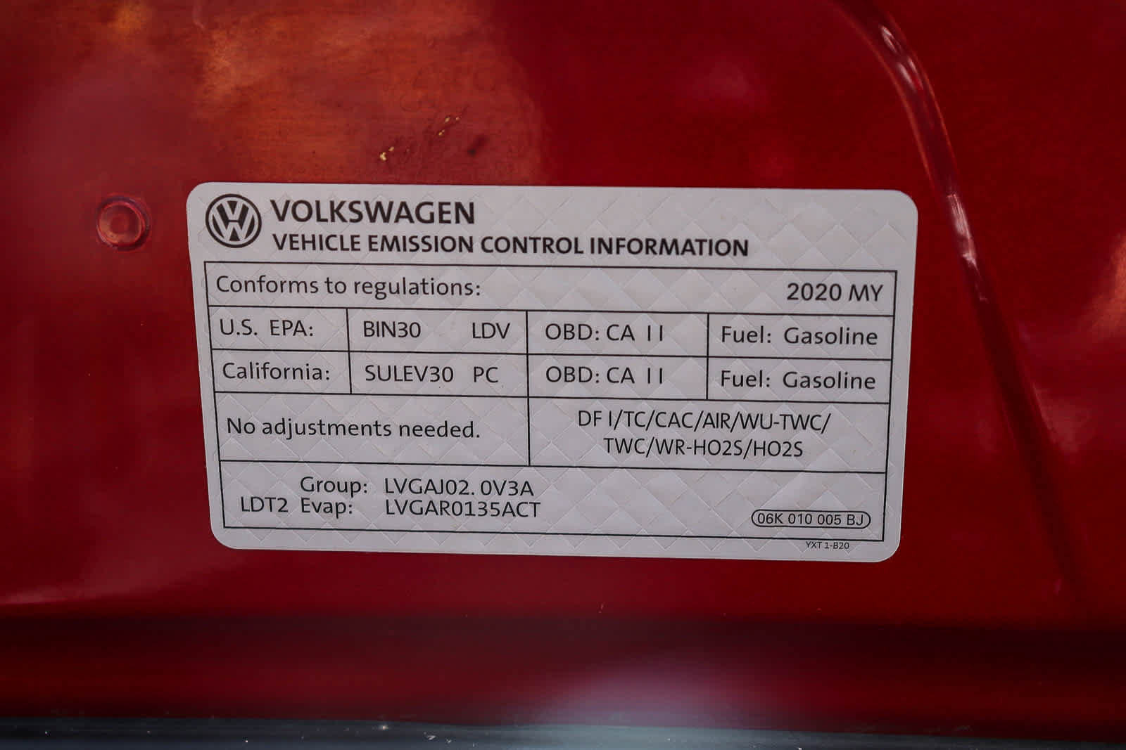 Used 2020 Volkswagen Tiguan SEL FWD image 27