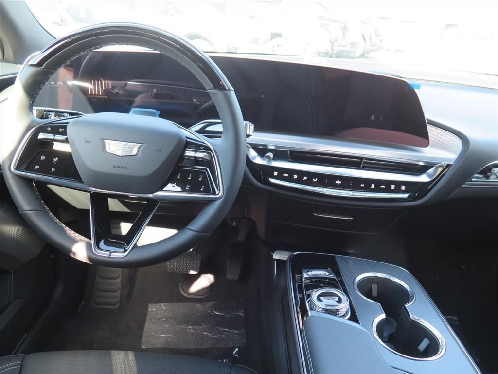 New 2026 Cadillac Lyriq Premium Sport image 22