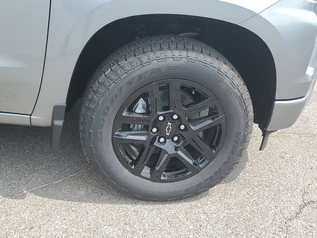 New 2026 Chevrolet Silverado 1500 Custom w/ Turbomax Blackout Package AWD/4WD image 6