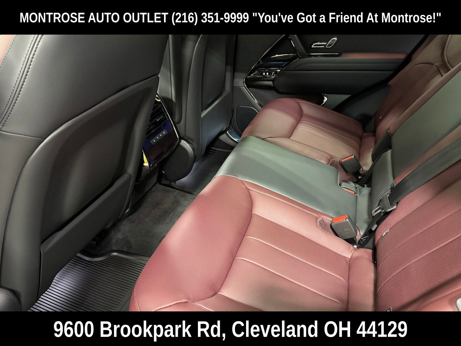 New 2026 Land Rover Range Rover Sport Dynamic SE image 32