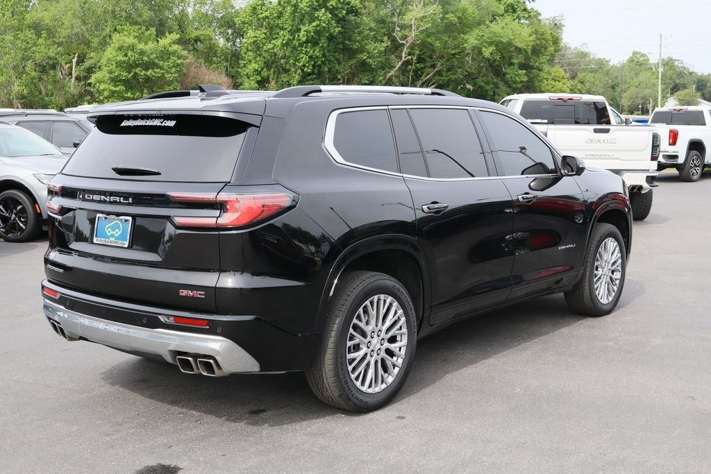 Certified 2024 GMC Acadia Denali w/ LPO, Roadside Safety Package FWD image 9
