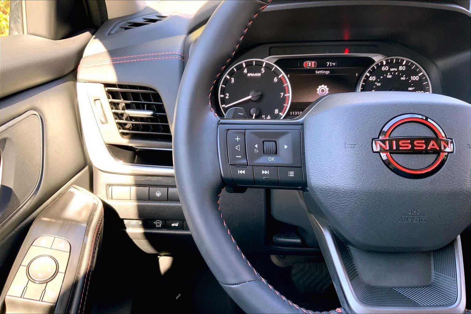 Used 2026 Nissan Rogue SV AWD/4WD image 23