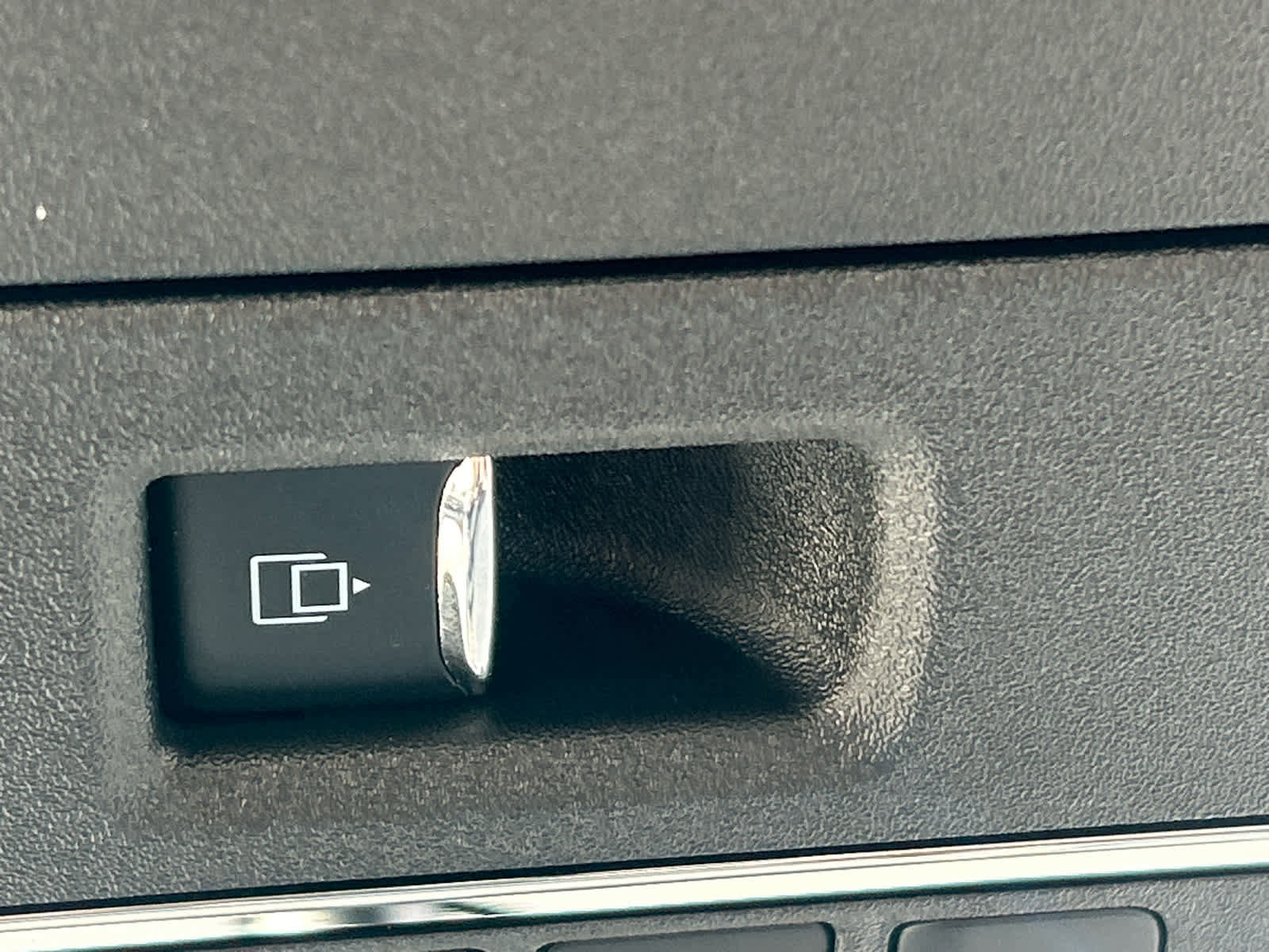 New 2025 Ford F150 Lightning Platinum image 72