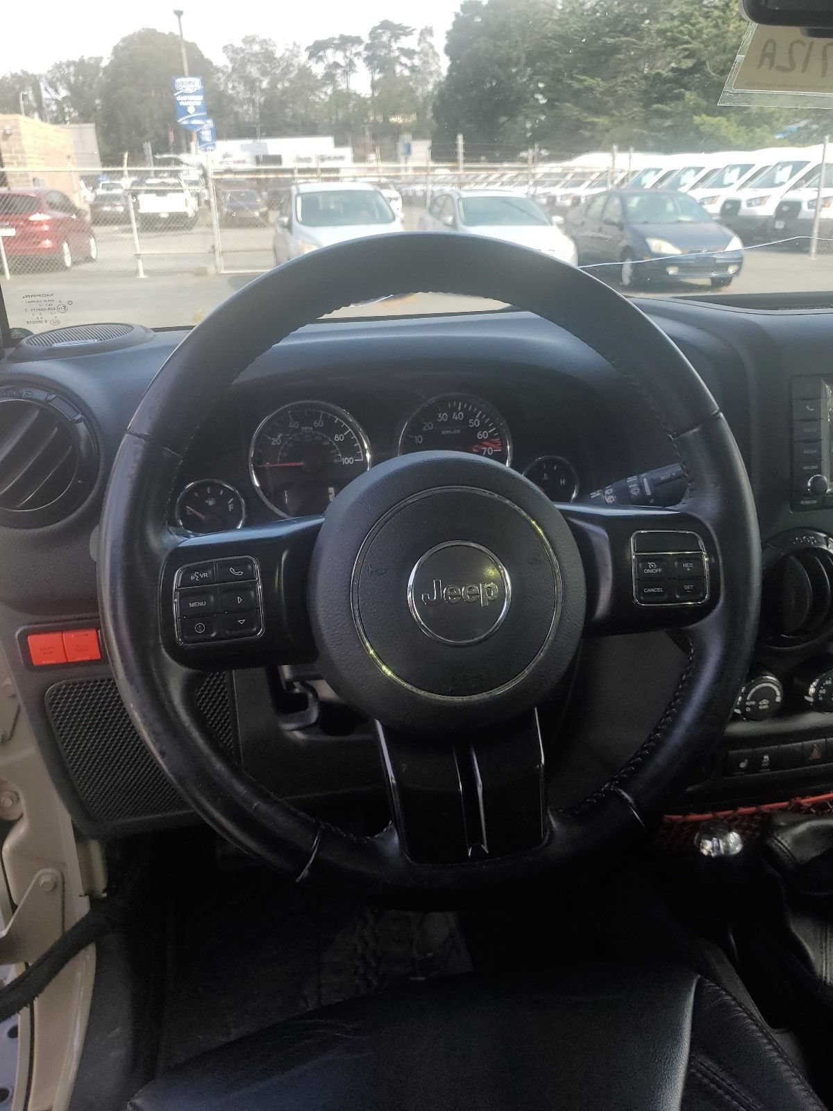 Used 2017 Jeep Wrangler Rubicon AWD/4WD image 14