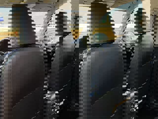 Used 2017 Volkswagen Tiguan S image 15