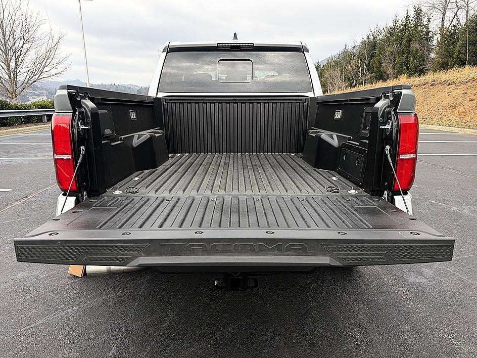 New 2026 Toyota Tacoma TRD Off-Road AWD/4WD image 23