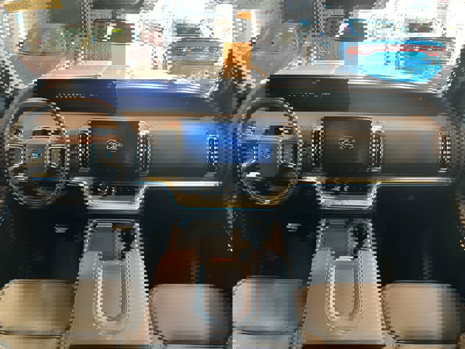 Used 2025 Ford Expedition Tremor image 27