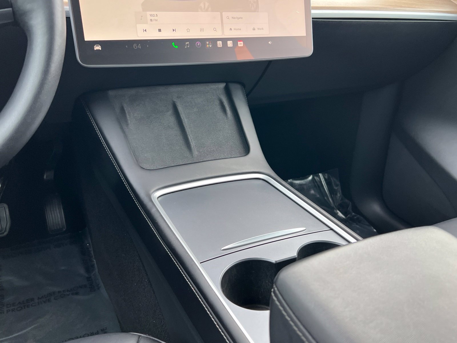 Used 2023 Tesla Model Y Long Range AWD/4WD image 27