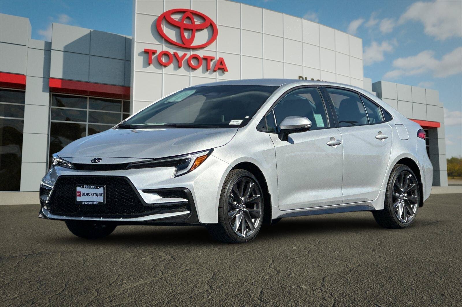 Certified 2026 Toyota Corolla SE w/ SE Package FWD image 7