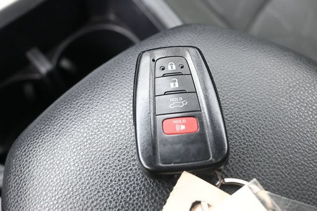 Used 2025 Toyota RAV4 XLE w/ Convenience Package AWD/4WD image 25