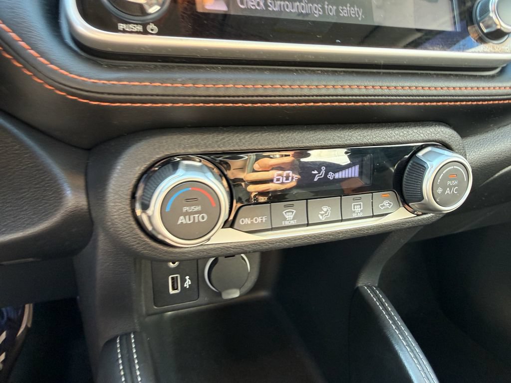 Used 2019 Nissan Kicks SR FWD image 17