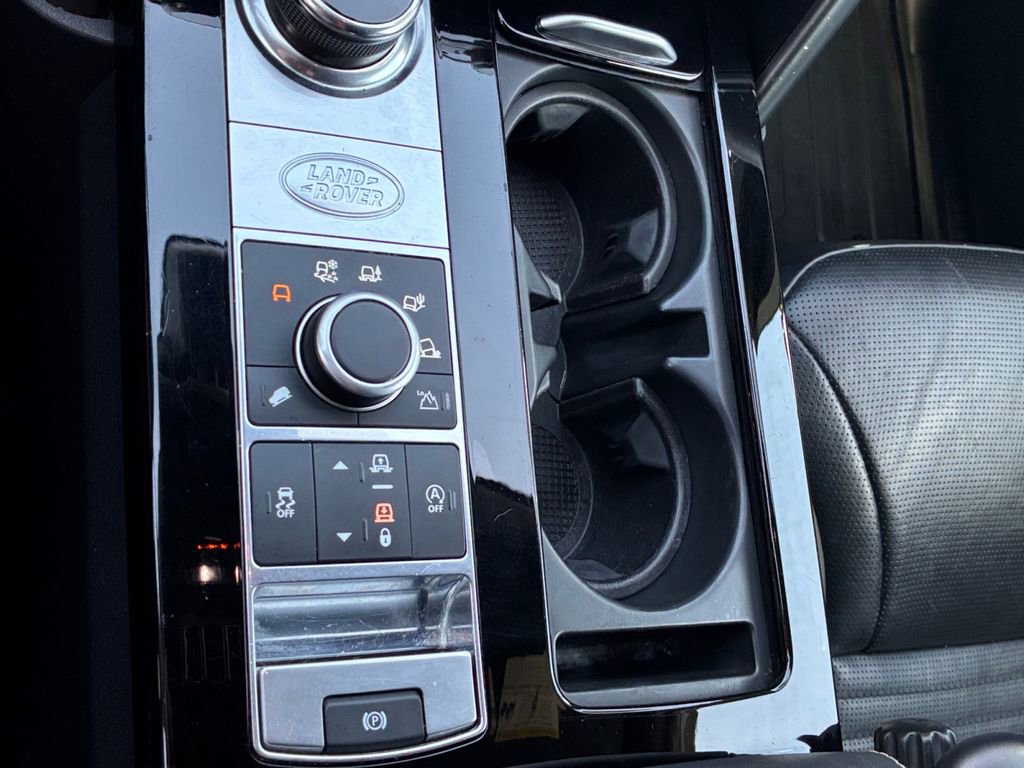 Used 2020 Land Rover Discovery HSE AWD/4WD image 10