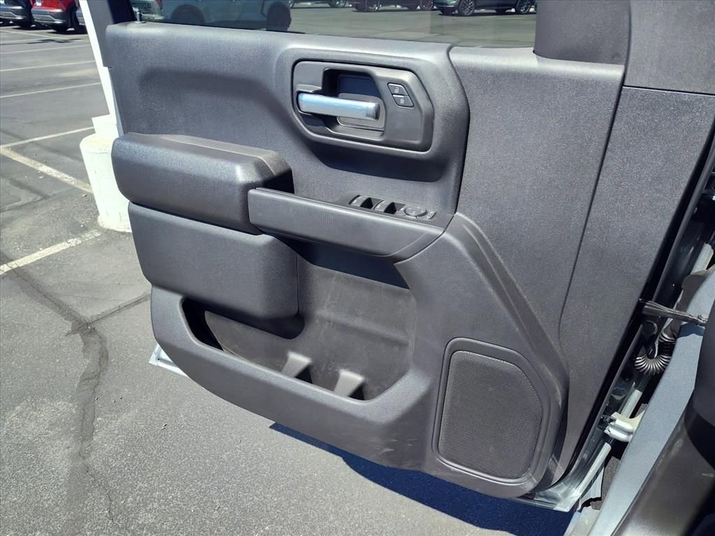 New 2026 Chevrolet Silverado 1500 Custom Trail Boss AWD/4WD image 9