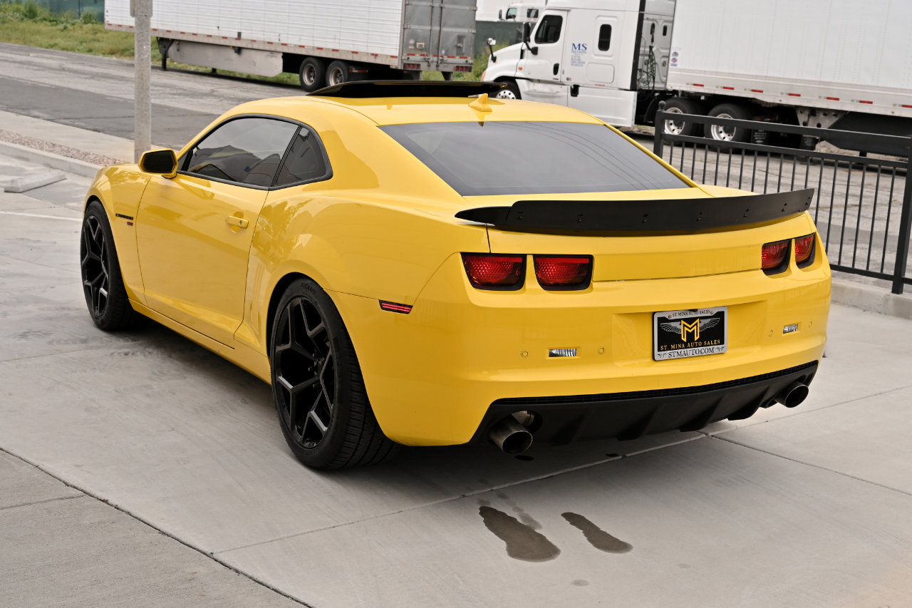 Used 2012 Chevrolet Camaro SS w/ RS Package image 5