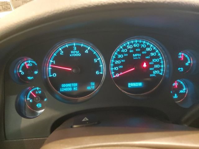 Used 2010 GMC Yukon XL Denali image 16