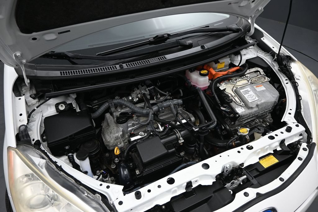 Used 2013 Toyota Prius C Two FWD image 2