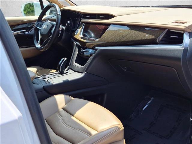 Used 2020 Cadillac XT6 Sport w/ Platinum Package AWD/4WD image 19