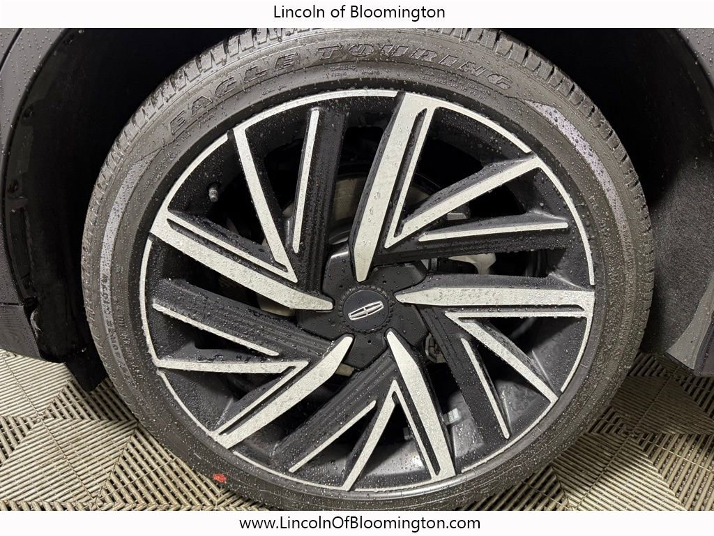 New 2026 Lincoln Aviator Black Label w/ Jet Appearance Package image 11