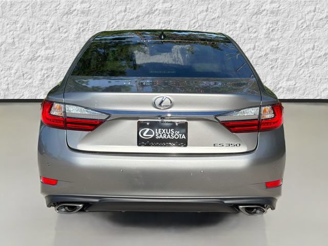 Used 2017 Lexus ES 350 w/ Ultra Luxury Package FWD image 4