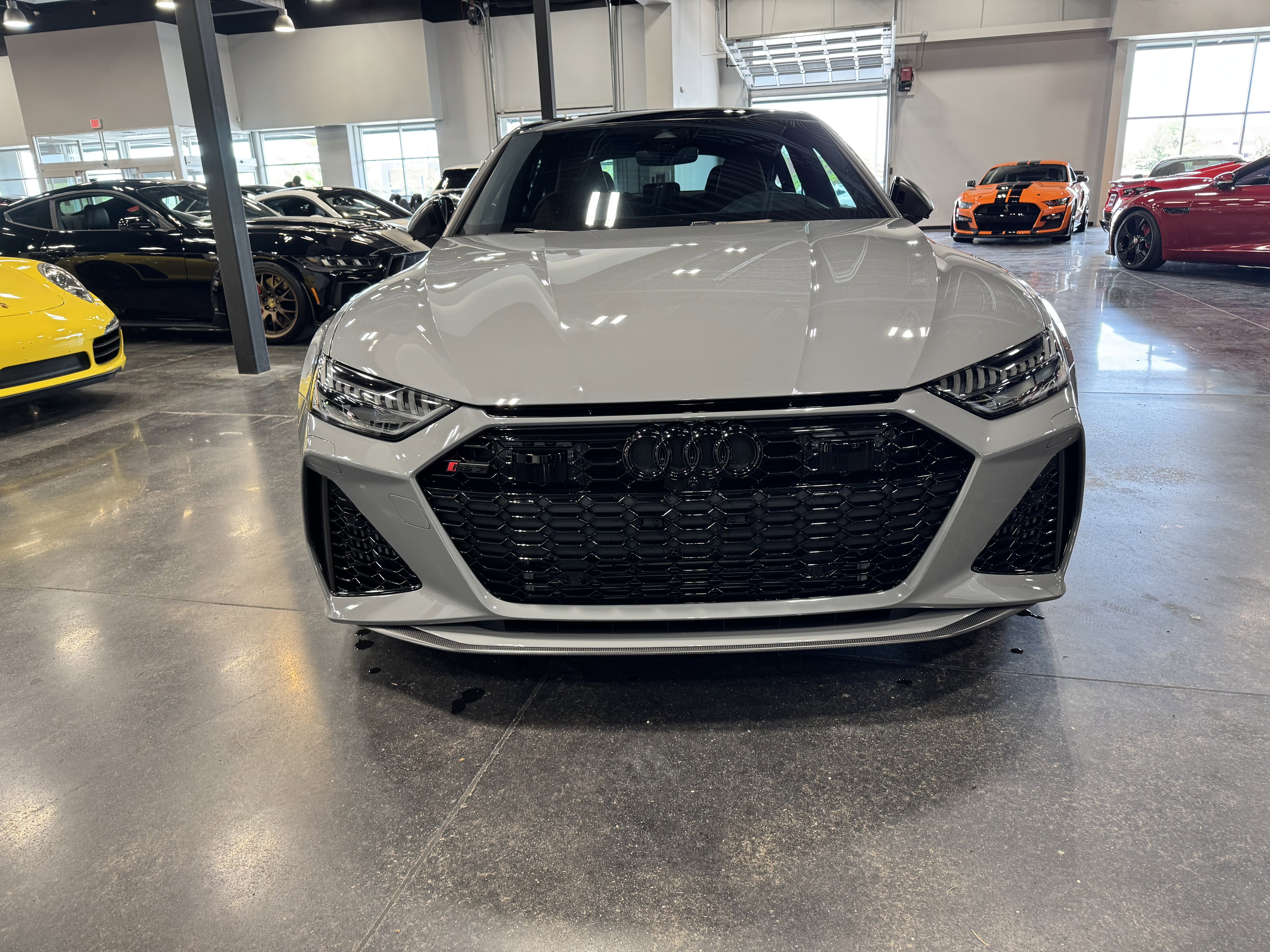 Used 2024 Audi RS 7 Performance AWD/4WD image 23