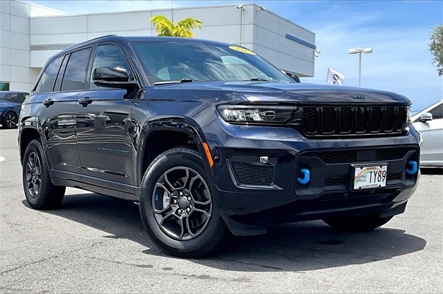 Used 2025 Jeep Grand Cherokee Limited 4xe image 11