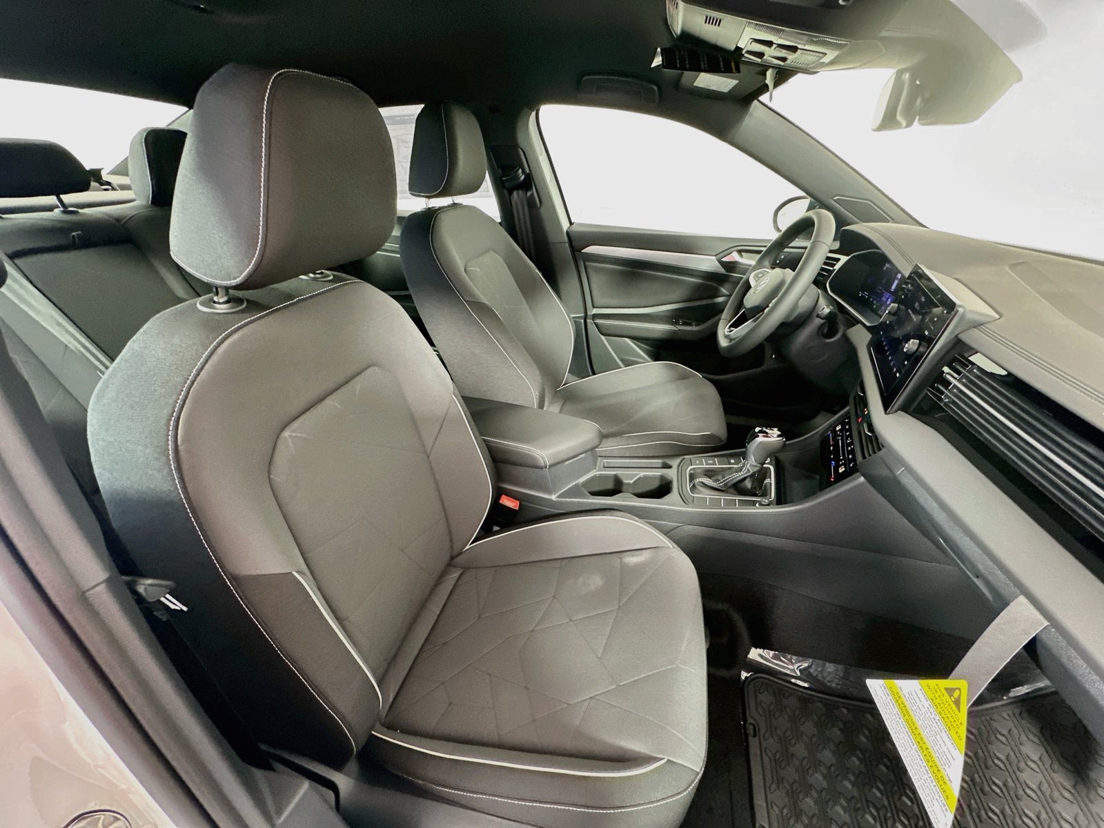 New 2027 Volkswagen Jetta Sport FWD image 26