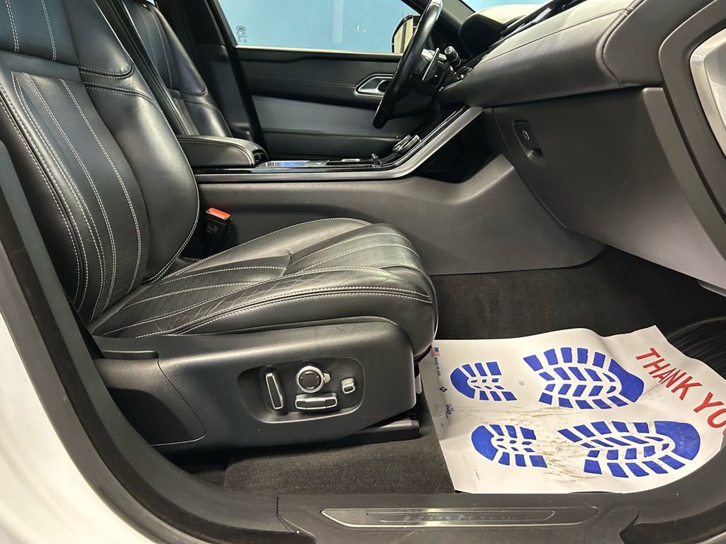 Used 2018 Land Rover Range Rover Velar R-Dynamic HSE image 49