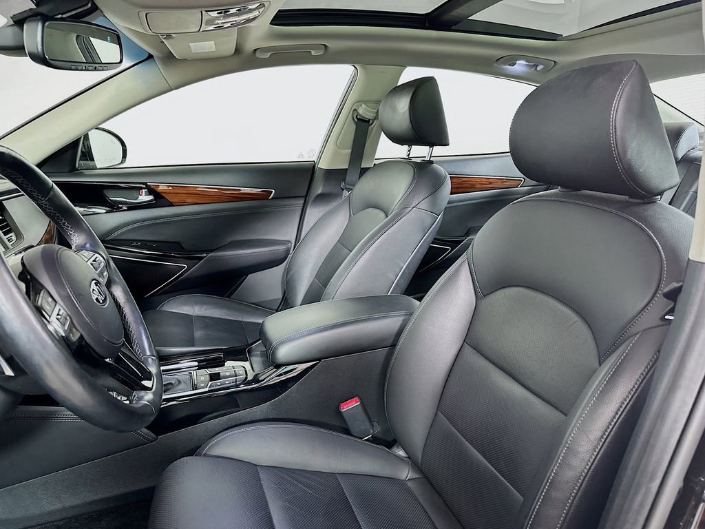 Used 2018 Kia Cadenza Technology FWD image 8