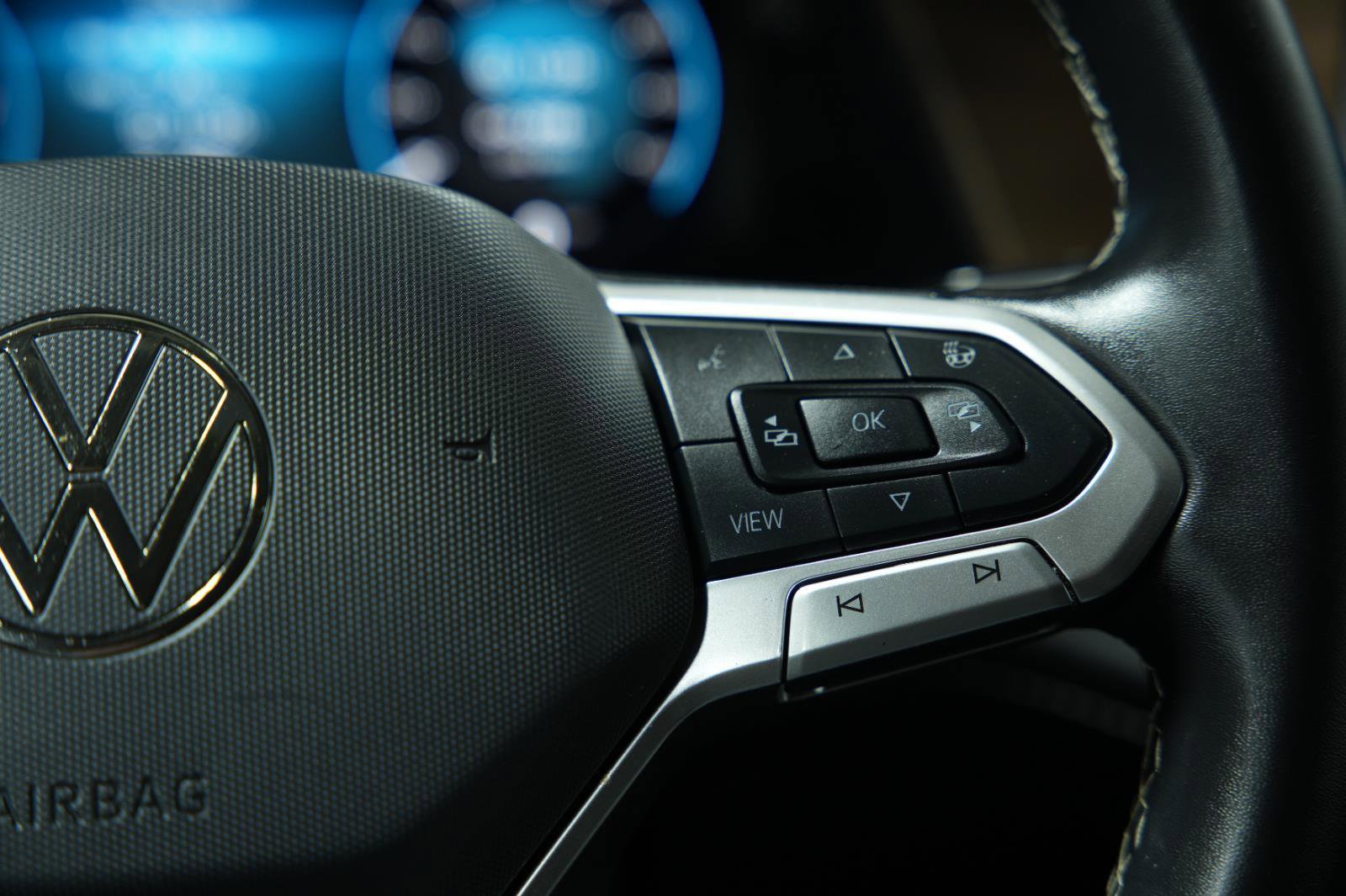 Used 2024 Volkswagen Atlas SE image 33