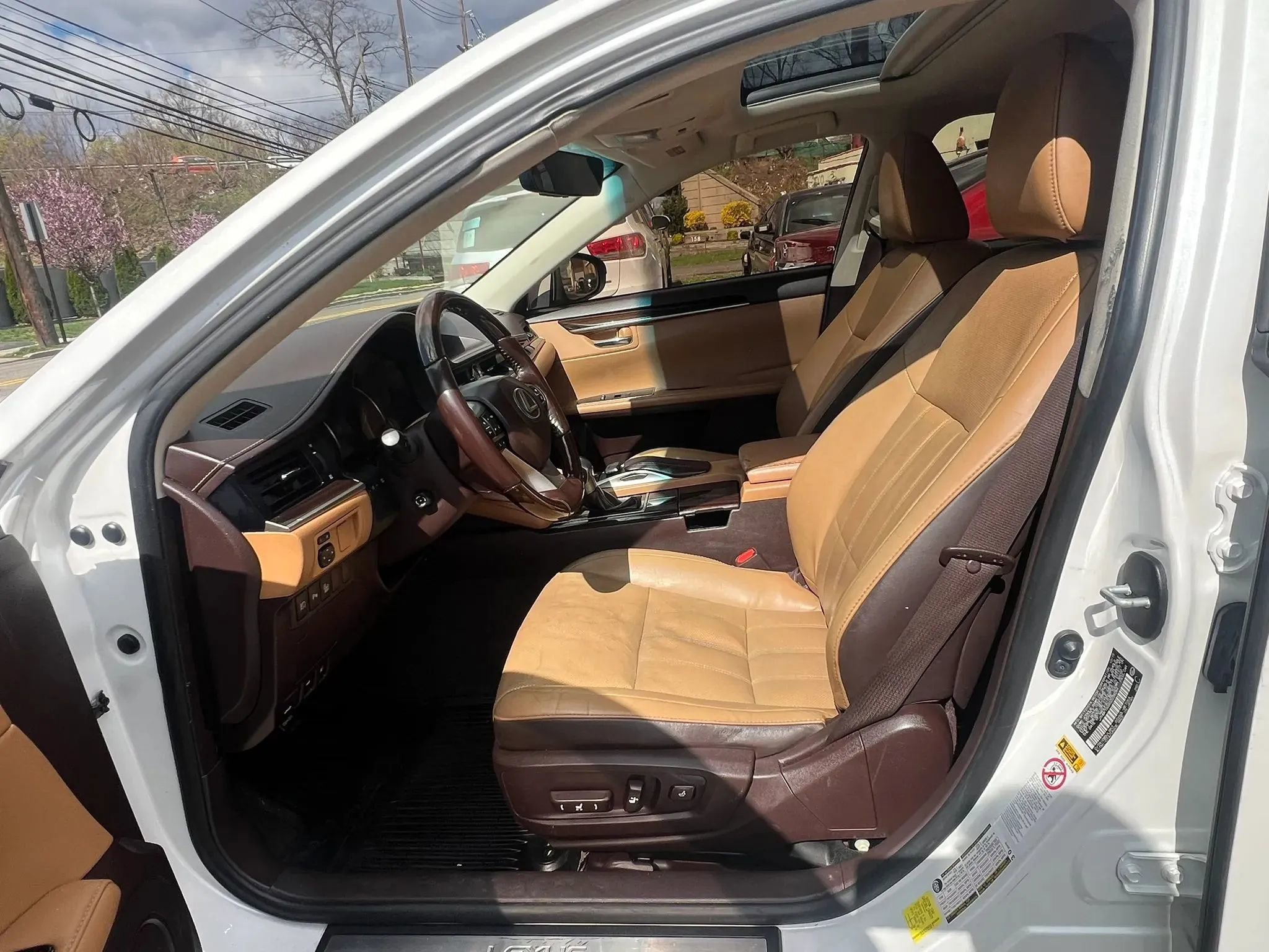 Used 2016 Lexus ES 350 FWD image 27