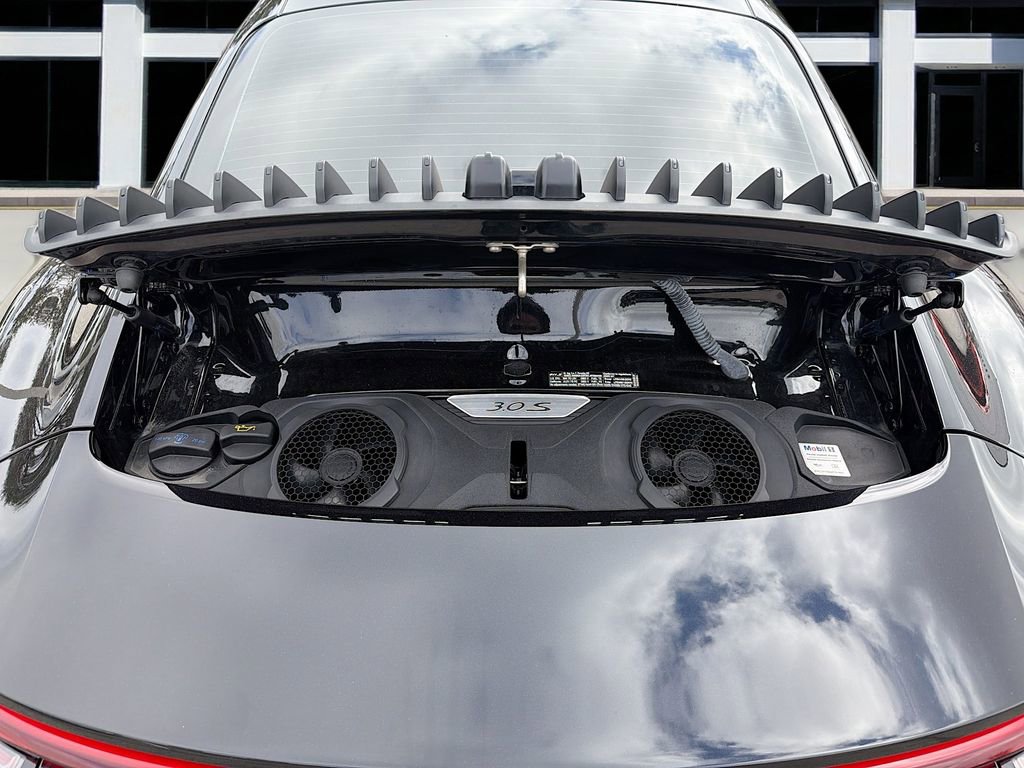 Used 2020 Porsche 911 Carrera 4S w/ Premium Package image 42