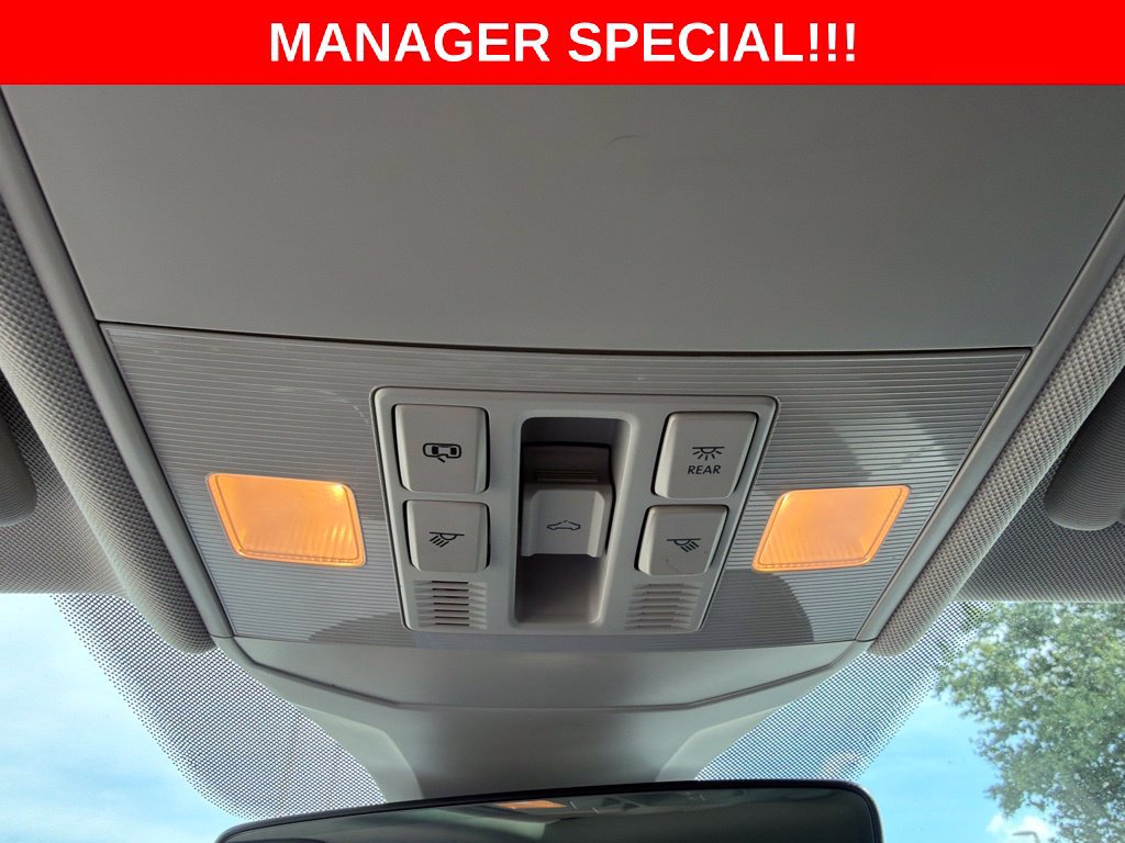Used 2023 Volkswagen Jetta SE FWD image 27