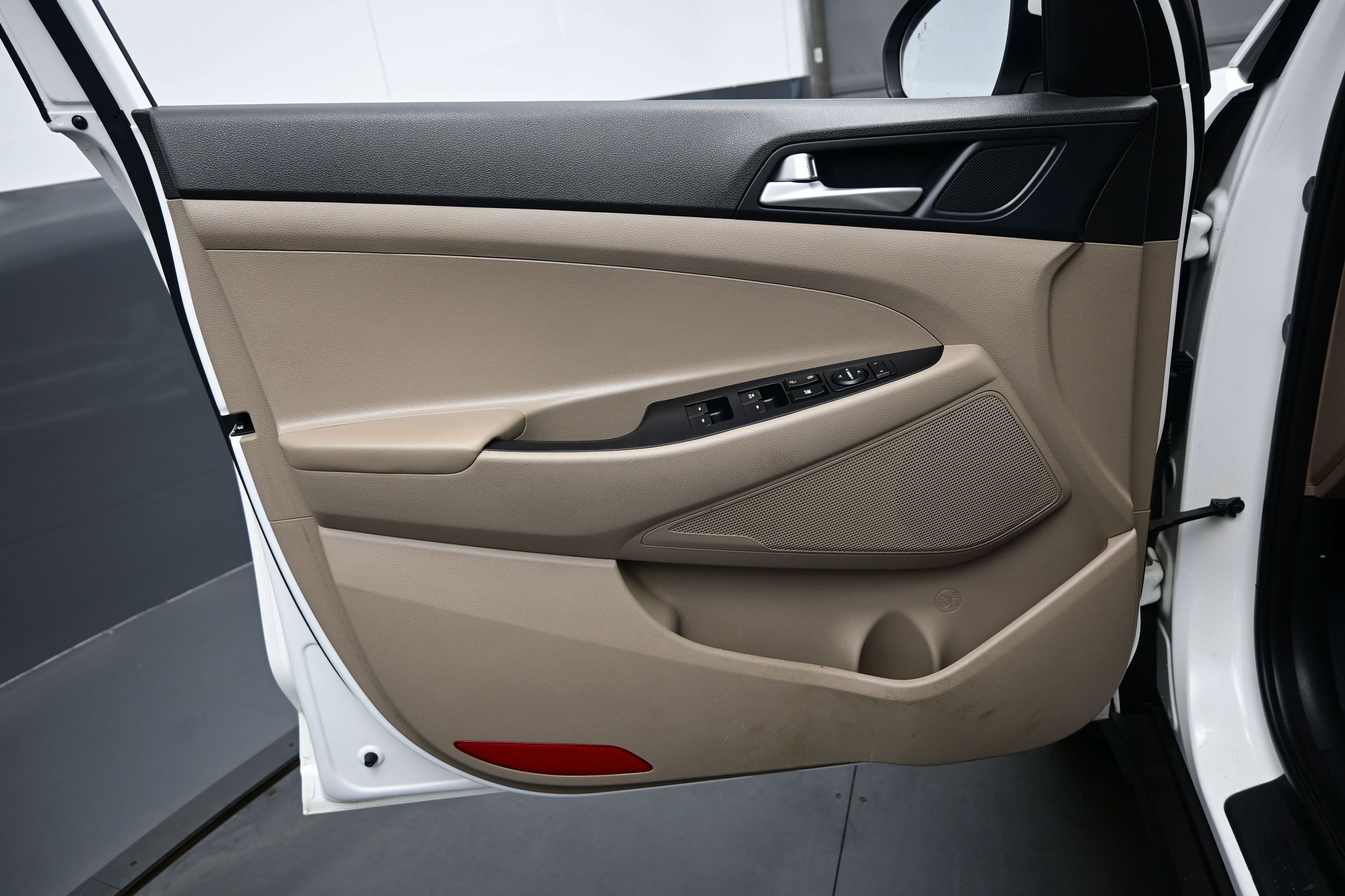 Certified 2021 Hyundai Tucson Value FWD image 9