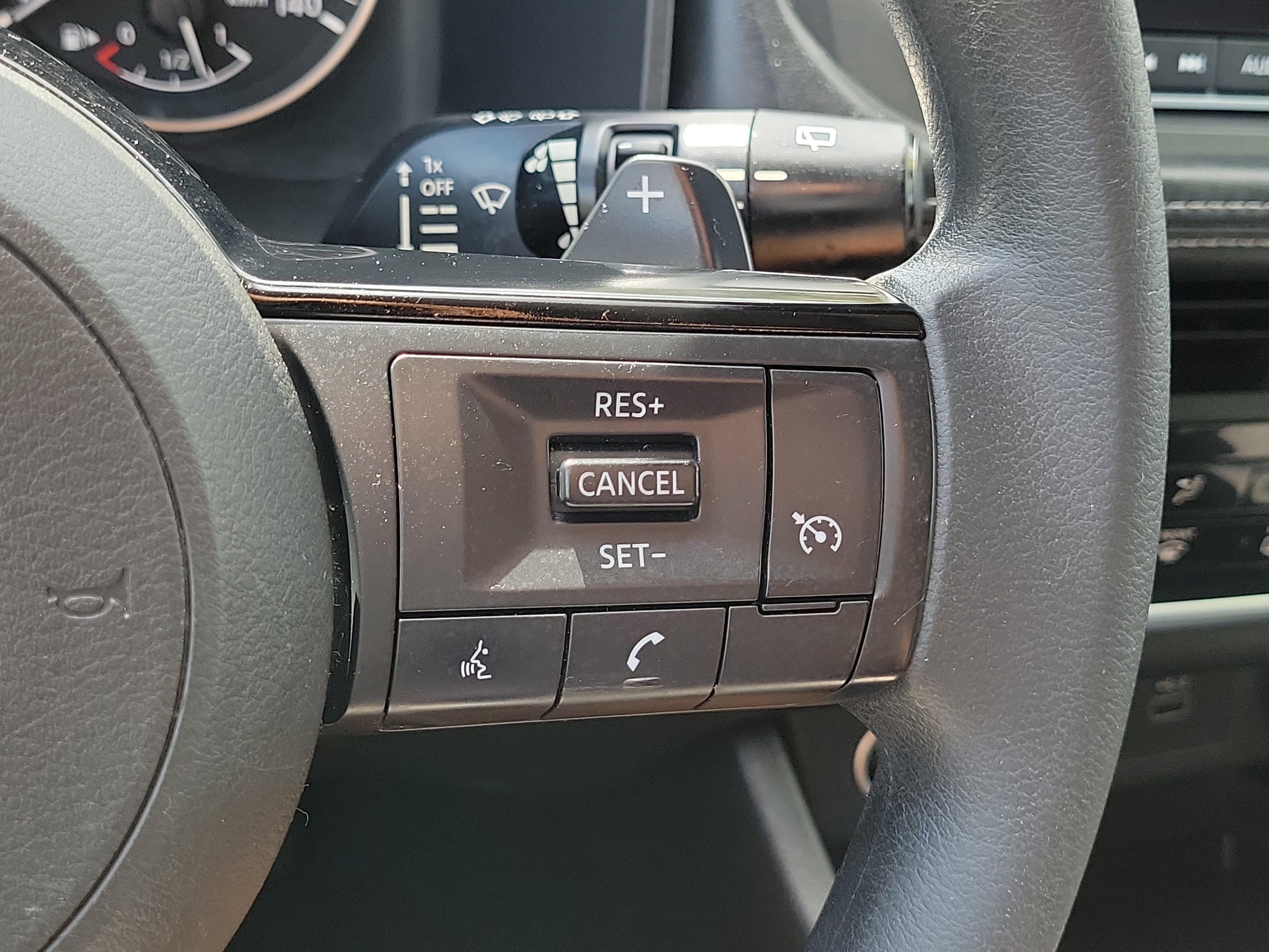 Used 2021 Nissan Rogue S AWD/4WD image 20