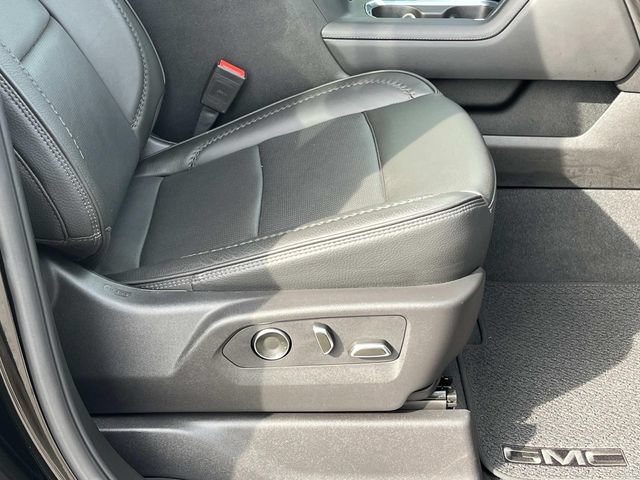 Used 2024 GMC Sierra 1500 Denali AWD/4WD image 25