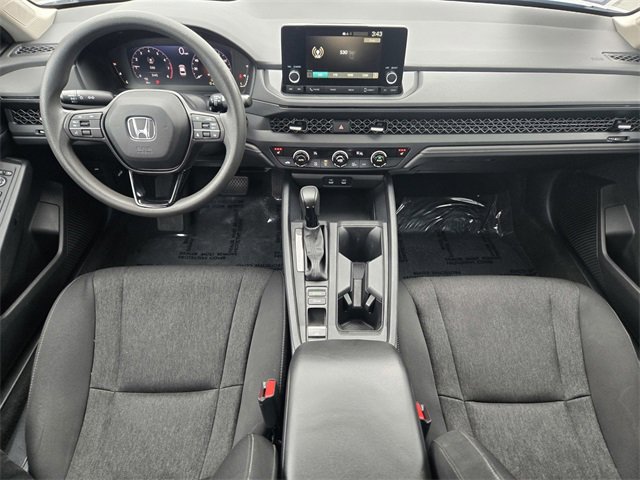 Used 2023 Honda Accord EX image 11