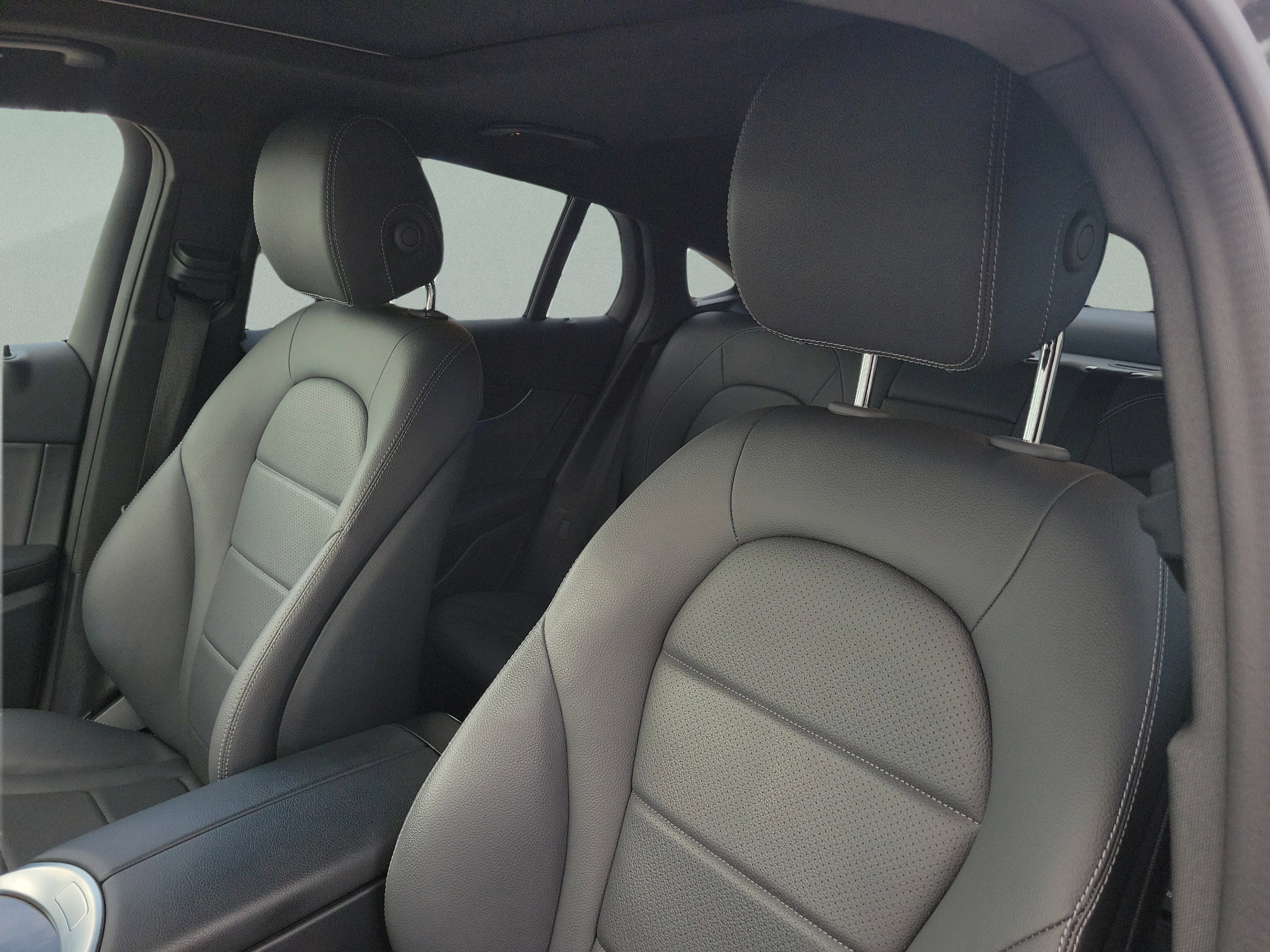 Certified 2023 Mercedes-Benz GLC 300 4MATIC Coupe image 18