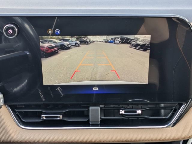 New 2026 Chevrolet Equinox ACTIV w/ Convenience Package III FWD image 30