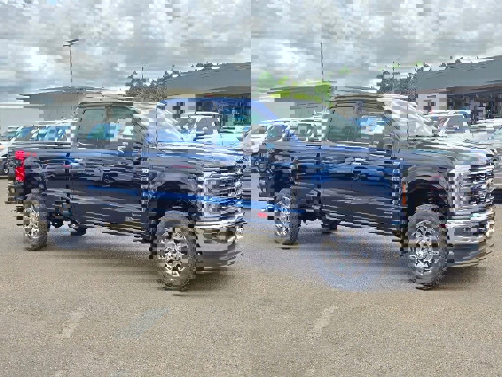 New 2025 Ford F350 King Ranch w/ Chrome Package image 2