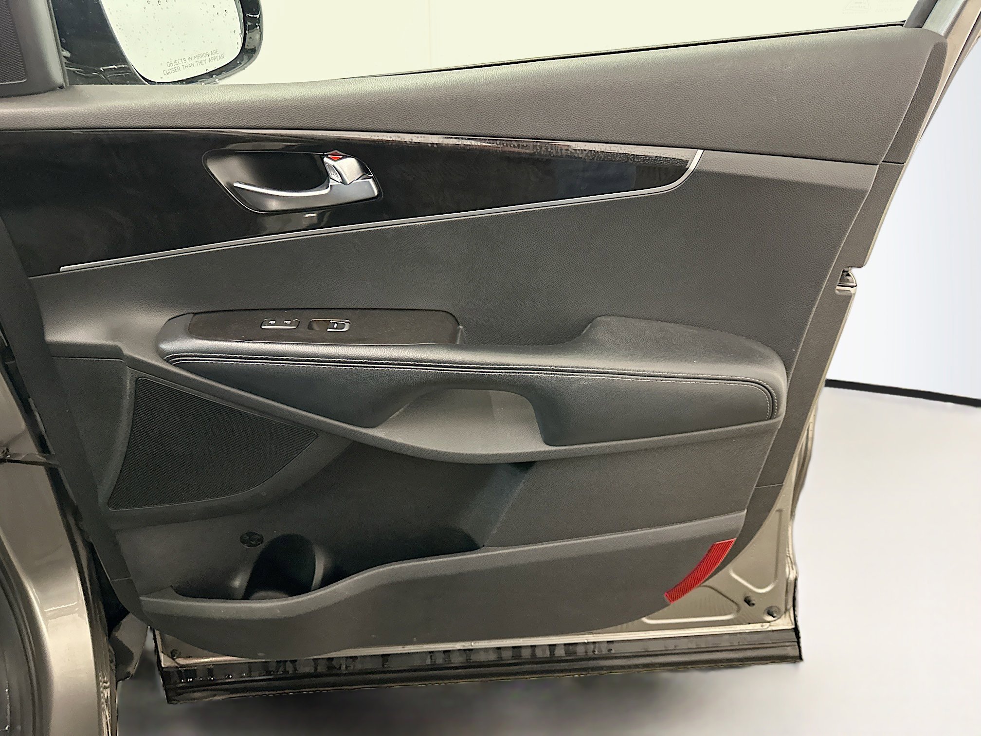 Used 2017 Kia Sorento LX w/ LX Convenience Package image 32