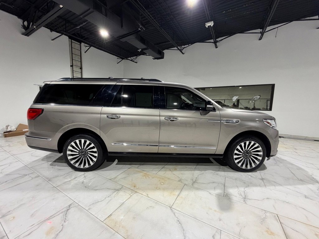 Used 2019 Lincoln Navigator L Reserve w/ Cargo Package image 26