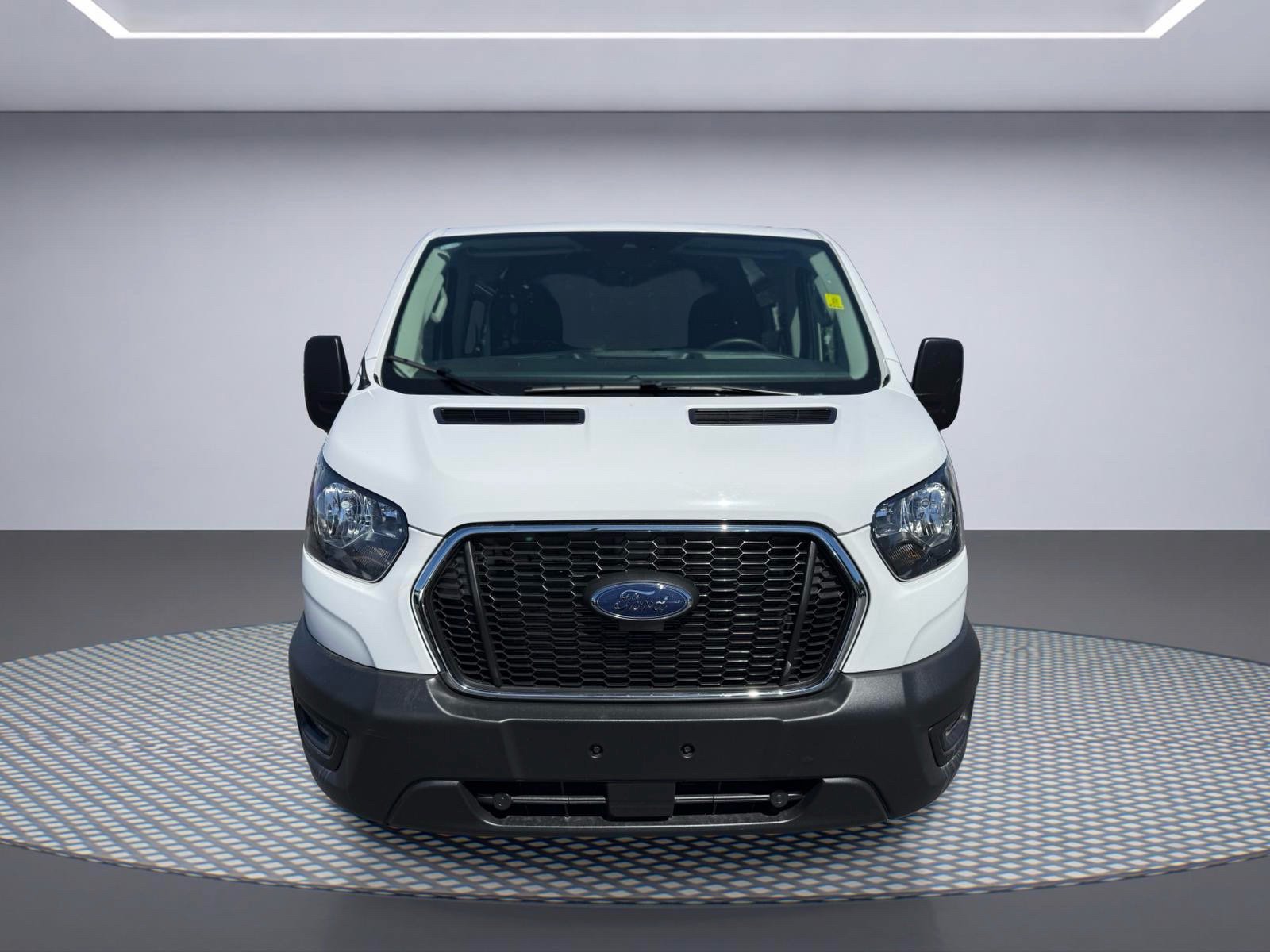 Used 2025 Ford Transit 250 Low Roof w/ Exterior Upgrade Package RWD image 11