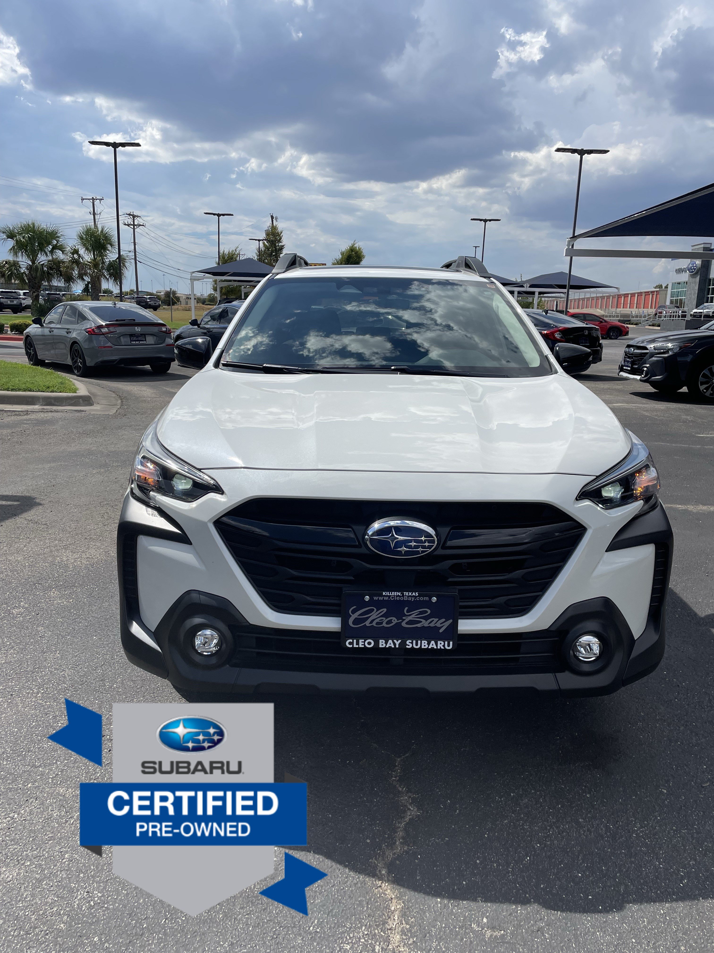 Used 2025 Subaru Outback Onyx Edition XT AWD/4WD image 2