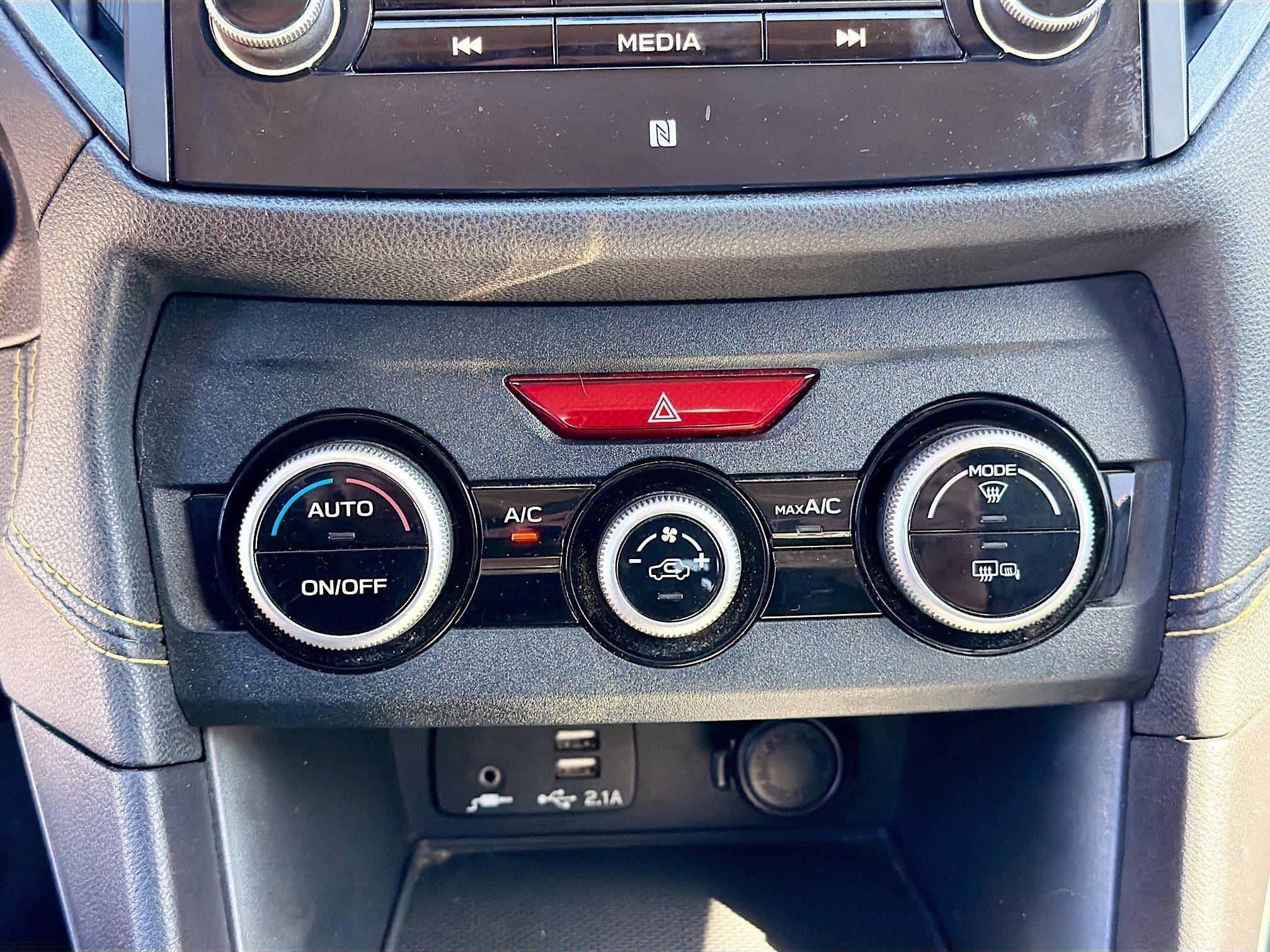 Used 2021 Subaru Crosstrek 2.5i Sport w/ Moonroof Package image 31