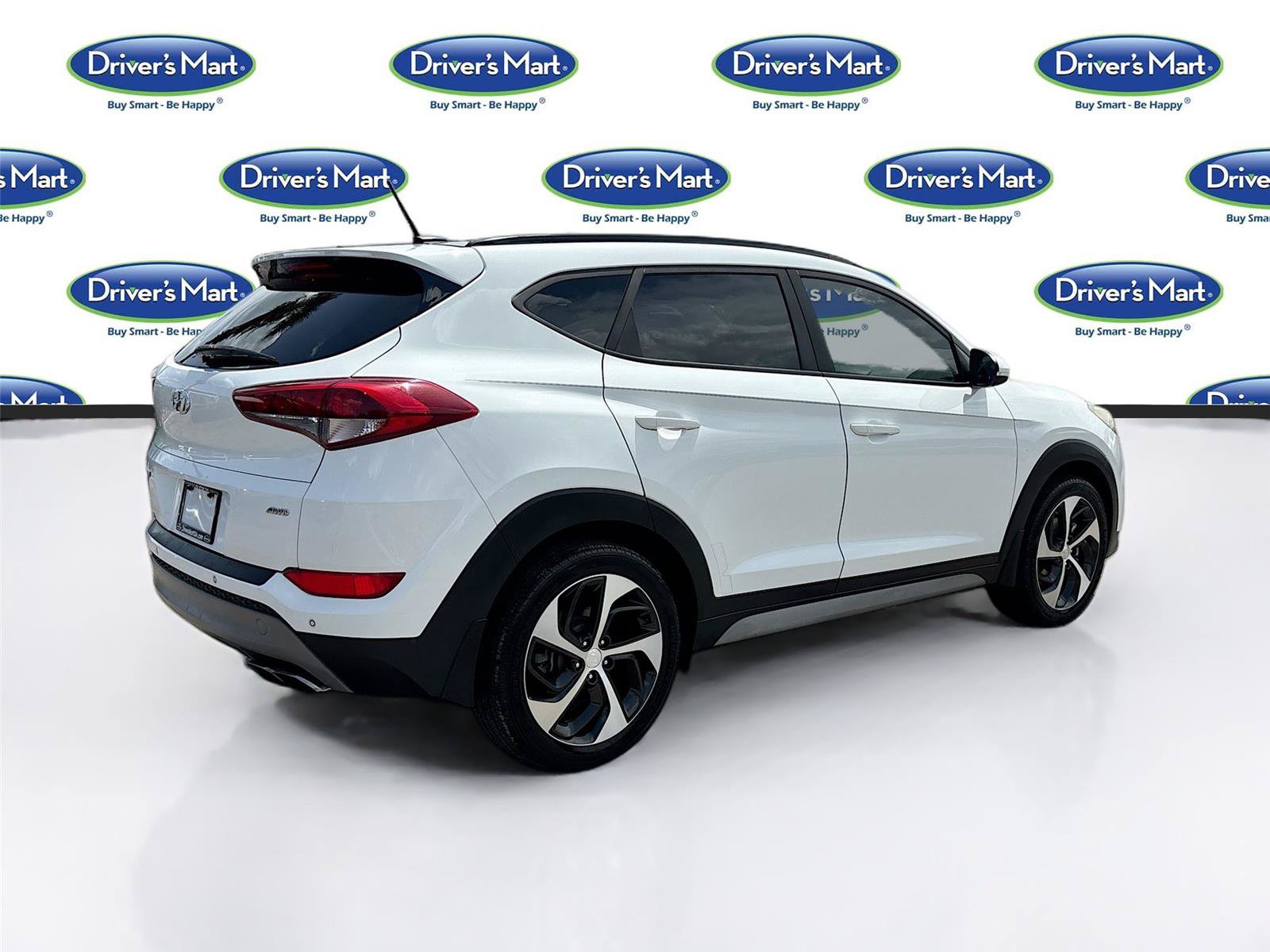 Used 2017 Hyundai Tucson Value w/ Cargo Package AWD/4WD image 7